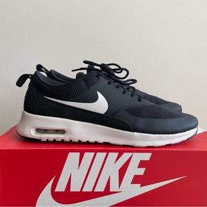 Nike Air Max Thea Women's Size 9 Black